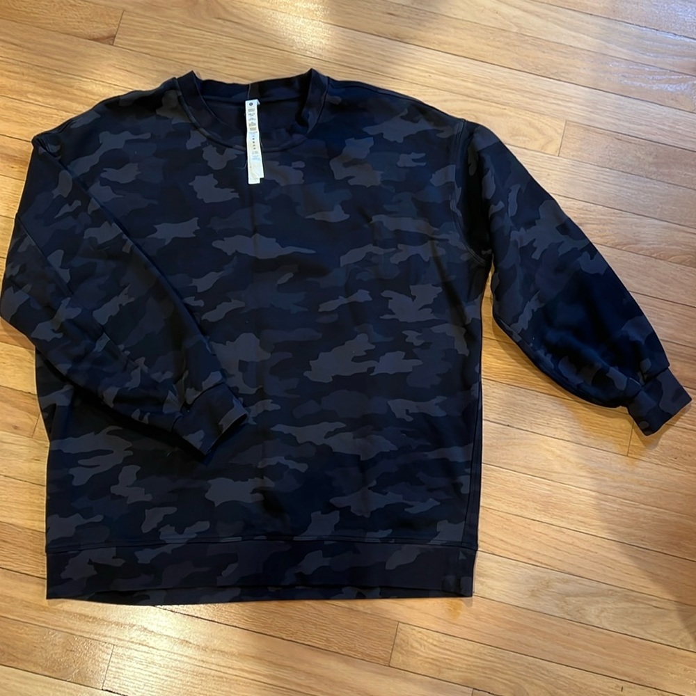 Lululemon sweatshirt crew